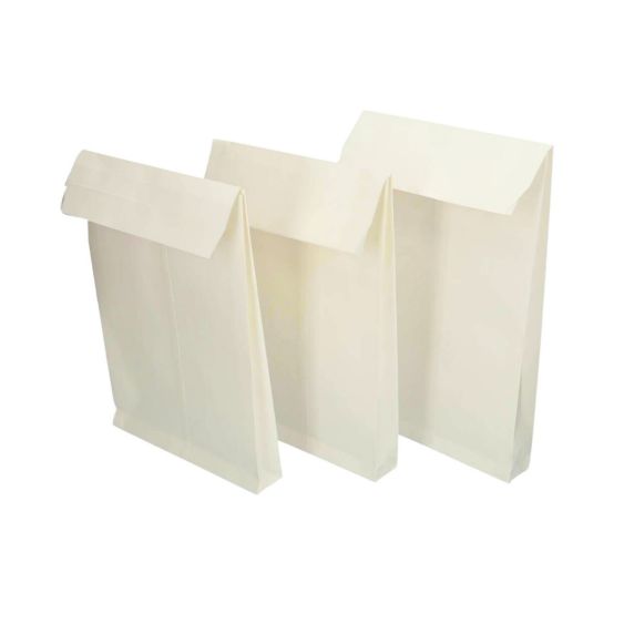 Monsterzak enveloppen blokbodem 229x324x38mm creme - doos 125 stuks
